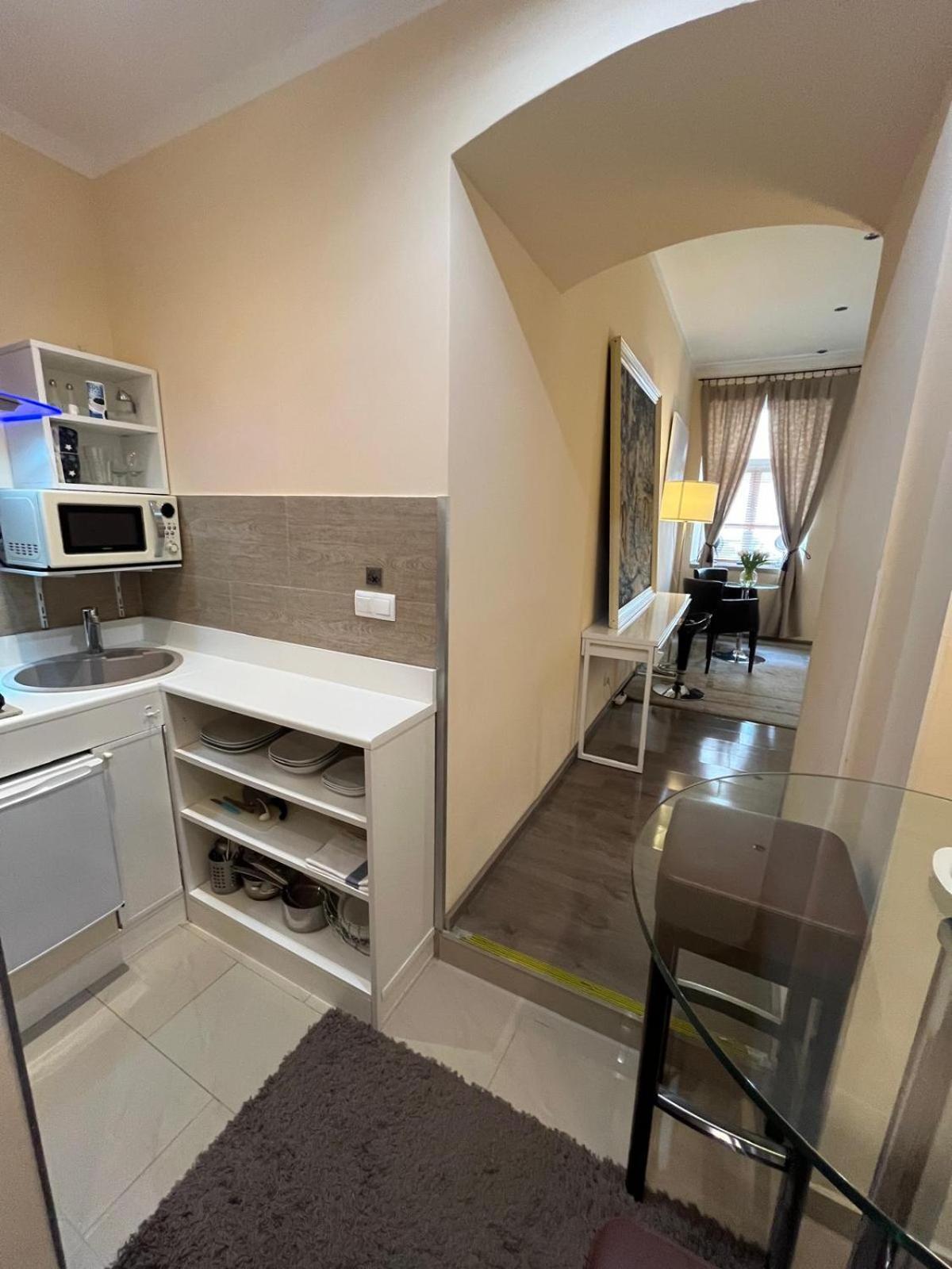 St Martin Apartment Wina Bagian luar foto