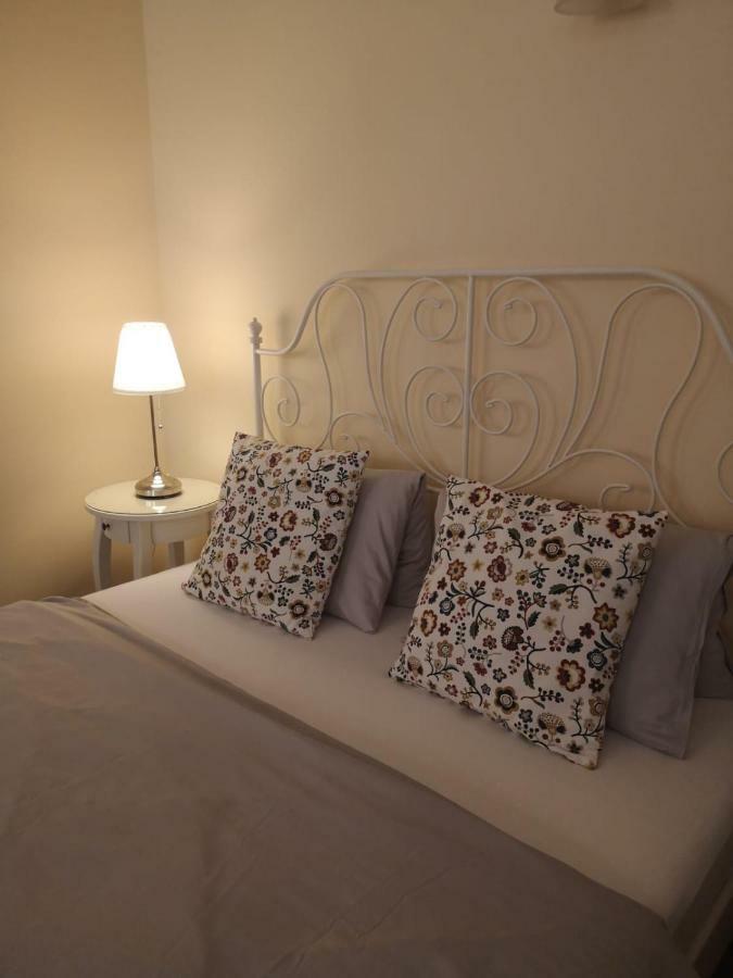 St Martin Apartment Wina Bagian luar foto