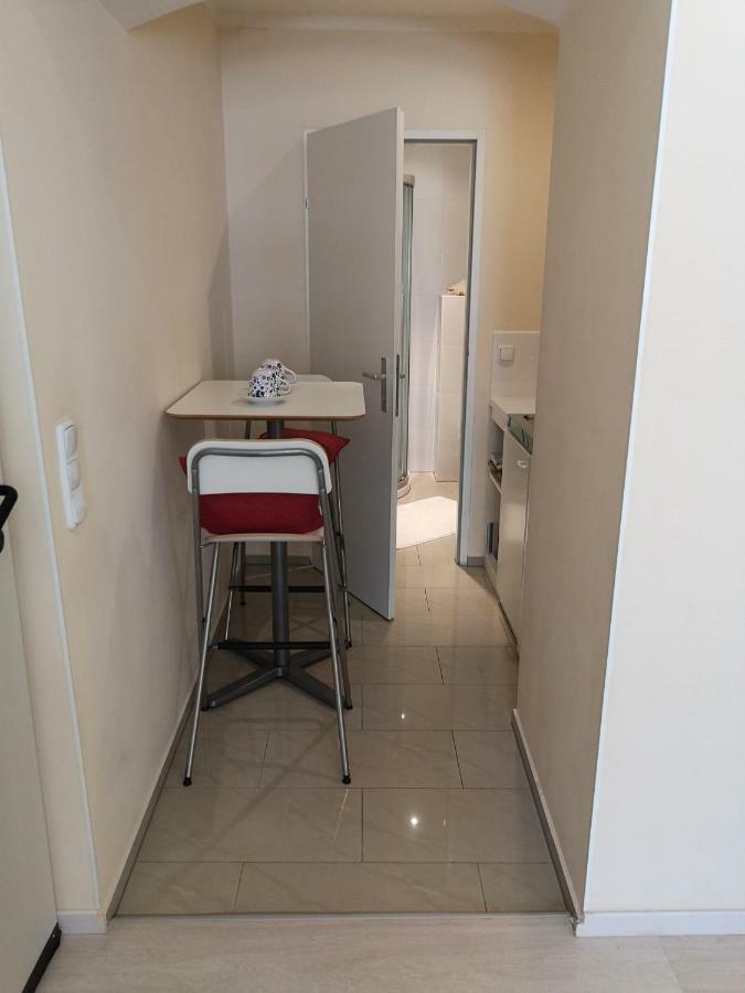 St Martin Apartment Wina Bagian luar foto
