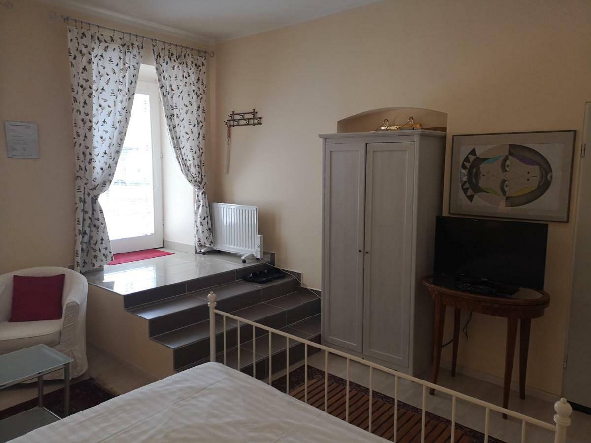 St Martin Apartment Wina Bagian luar foto