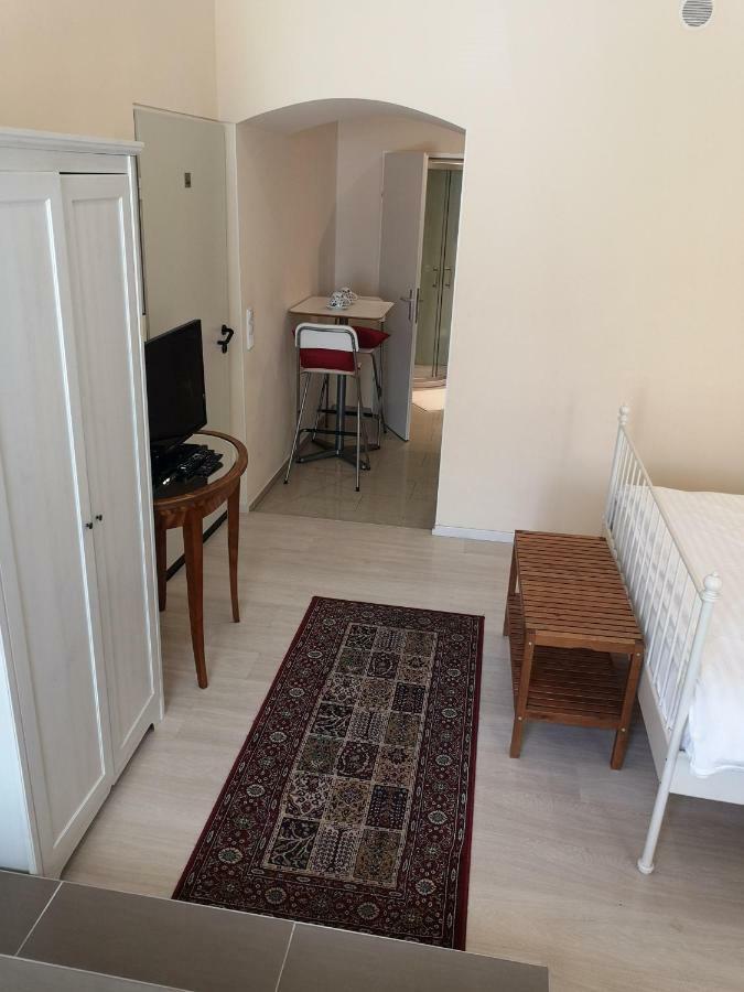 St Martin Apartment Wina Bagian luar foto